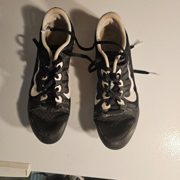 Nike Black and White Mid Distance Spike Shoes - Picture 3 of 5